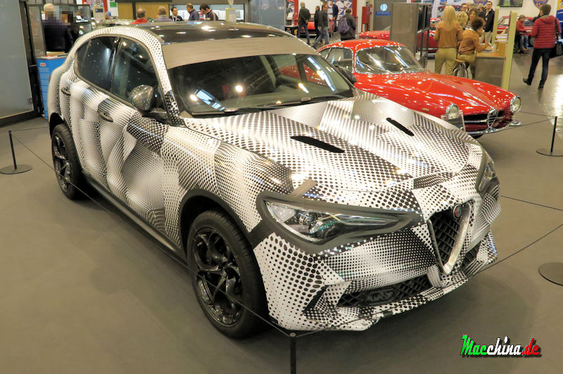 Alfa Romeo Stelvio Quadrifoglio Q4 AT8, Foto: Macchina.de